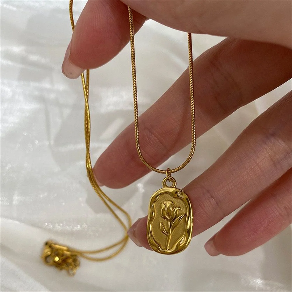 Mojoyce-Mother's Day Gift 2025 Vintage Fashion Simple Geometric Rose Pendant Necklace For Women Female Boho Gold-plate Snake Chain Choker Jewelry Gift - Image 3
