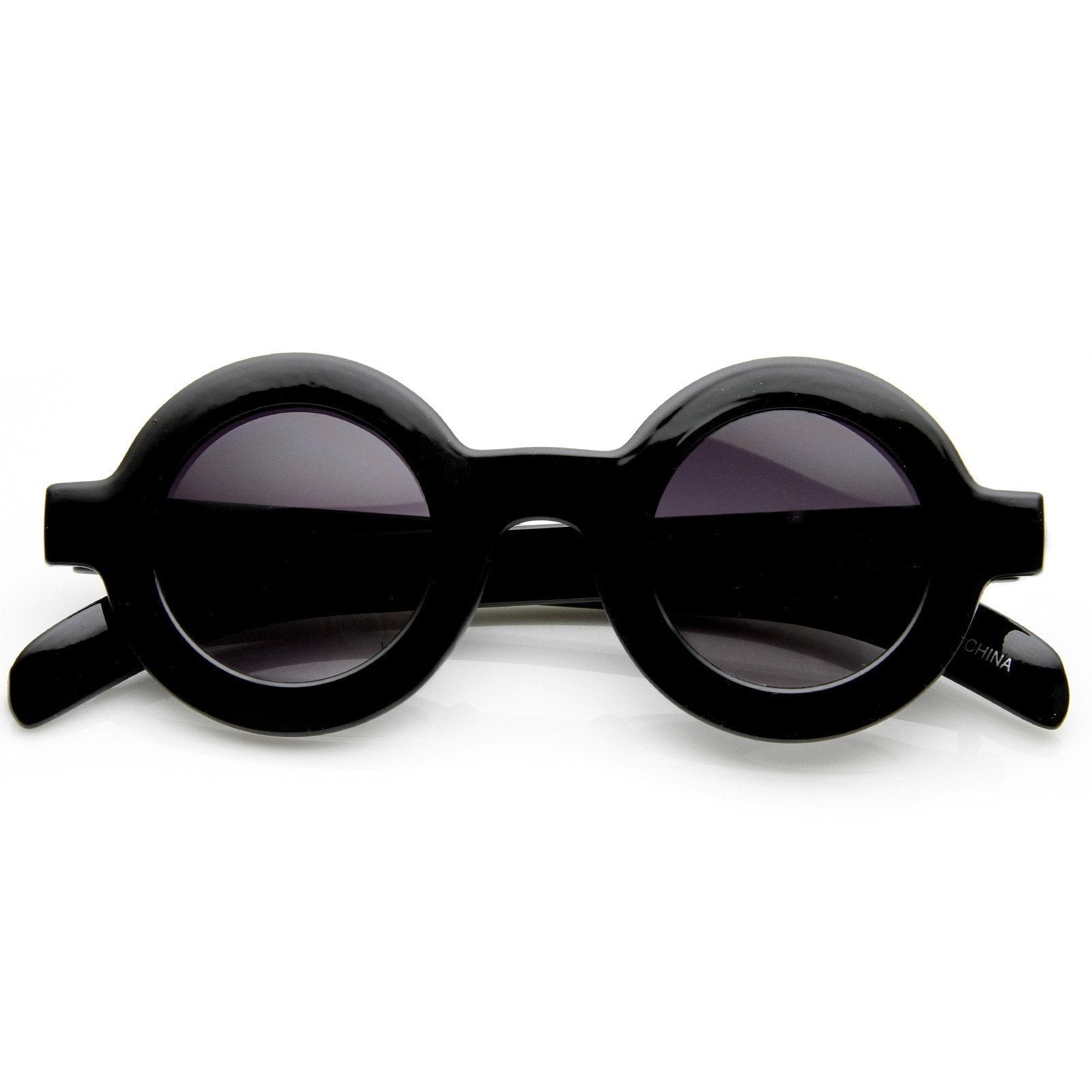 Thick Round Sunglasses - Image 5